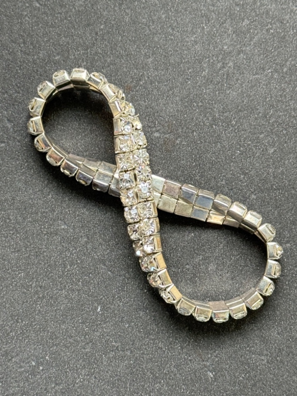 VINTAGE Clear Rhinestone Stretch Tennis Bracelet (6.25+)